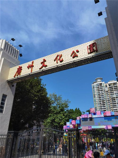 豪华享受与尊贵体验 豪华享受与尊贵体验